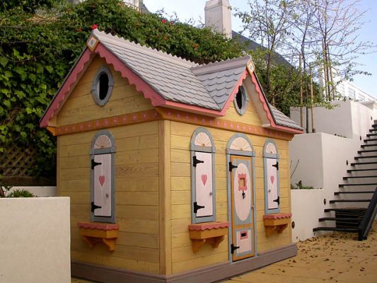 Gingerbread Playhouse